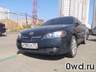 Битый автомобиль Nissan Almera