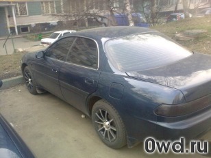 Битый автомобиль Toyota Carina E