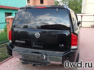 Битый автомобиль Nissan Armada