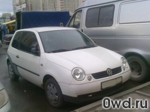 Битый автомобиль Volkswagen Lupo